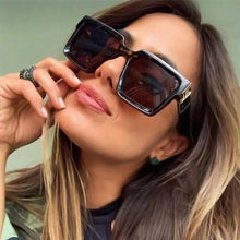 Load image into Gallery viewer, LeonLion 2023  Retro Sunglasses Women Square Brand Sunglasses Women Mirror Sun Glasses Men Eyewear Oculos De Sol Feminino