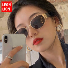 Load image into Gallery viewer, LeonLion 2023 Retro Sunglasses Women Round Eyeglasses Women/Men Brand Designer Glasses Women  Oculos De Sol Feminino