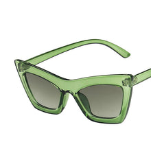 Load image into Gallery viewer, LeonLion 2023 Oversized Retro Sunglasses Women  Designer Eyeglasses Women Vintage Glasses Women UV400 Gafas De Sol Hombre