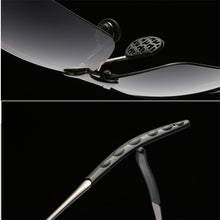 Load image into Gallery viewer, LeonLion 2023 Polarized Color Changing Sunglasses Men Brand Designer Classic Metal Glasses Women Travel Driving Oculos De Sol