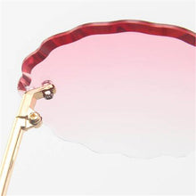 Load image into Gallery viewer, LeonLion 2023 Rimless Ocean Lens Sunglasses Women Brand Designer UV400 Classic Glasses Gafas Metal Goggle Eyewear For Men/Women