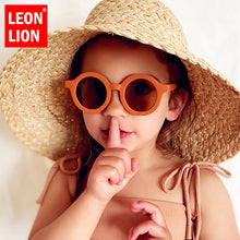 Load image into Gallery viewer, LeonLion 2023 Round Children Sunglasses for Girls Sunglasses for Kids Cute Personality Baby Anti-UV Sun Glasses for
