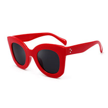 Carica l&#39;immagine nel visualizzatore di Gallery, LeonLion 2023 Round Frame Sunglasses Women Retro Trend Street Beat Classic Outdoor Sun Glasses UV400 Oculos De Sol Masculino