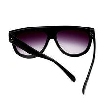 Load image into Gallery viewer, LeonLion 2023 Round Oversized Sunglasses Women Gradient Sun Glasses For Women/Men Retro Big Frame Colorful Square Eyewear UV400