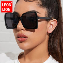 Load image into Gallery viewer, LeonLion 2023 Square Oversized Sunglasses Women Gradient Glasses Women/Men  Eyeglasses Women Retro Oculos De Sol UV400