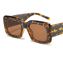 Load image into Gallery viewer, LeonLion 2023 Square Sunglasses Women Vintage  Brand Eyeglasses Women/Men Gradient Eyewear Women/Men Small Oculos De Sol