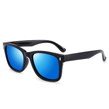 Load image into Gallery viewer, LeonLion 2023 Vintage Classic Polarized Sunglasses Men Driving Eyewear  UV400 Street Beat Oculos De Sol Gafas