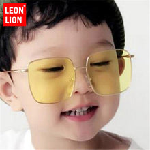 Load image into Gallery viewer, LeonLion 2023 Vintage Square Children Sunglasses Brand Designer Sun Glasses Children Small Glasses Girl/Boy Retro Oculos De Sol