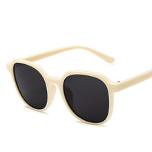 Load image into Gallery viewer, LeonLion 2023 Vintage Sunglasses Women  Eyewear Women/Men  Retro  Glasses for Women/Men Oculos De Sol Feminino
