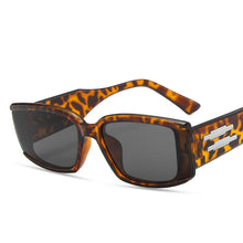 Load image into Gallery viewer, LeonLion 2023 Women Sunglasses Classic Square Sun Glasses Women Vintage Brand Designer Sunglasses Women Hip Hop Gafas De Hombre