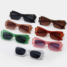 Load image into Gallery viewer, LeonLion 2023 Cat Eye Sunglasses Women Vintage Gradient Small Sun Glasses Women/Men Brand Designer Eyewear Elegant Gafas De Sol