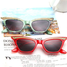 Load image into Gallery viewer, LeonLion 2023 Cateye Sunglasses Women Brand Designer Eyewear Women/Men Small Vintage Glasses Women Cat Eye Lentes De Sol Mujer