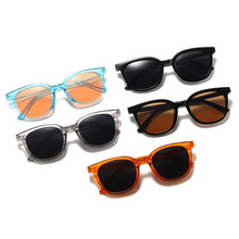 Load image into Gallery viewer, LeonLion 2023 Cateye Women Sunglasses Square Temperament Sun Glasses for Women Jelly Shades for Women Vintage Gafas De Sol Mujer