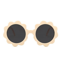 Load image into Gallery viewer, LeonLion 2023 Children Glasses Cute Baby Sunglasses for Girls/Boys Flower Eyeglasses Female Cartoon Toy Gafas De Sol Mujer UV400