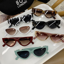 Load image into Gallery viewer, LeonLion 2023 Cateye Sunglasses Women  Brand Eyewear Women/Men Vintage Sun Glasses Cat Eye Lentes De Sol Mujer