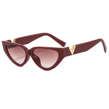 Load image into Gallery viewer, LeonLion 2023 Cateye Sunglasses Women  Brand Eyewear Women/Men Vintage Sun Glasses Cat Eye Lentes De Sol Mujer