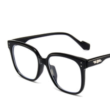 Load image into Gallery viewer, LeonLion 2023 Square Sunglasses Women Oversized Glasses Women/Men Vintage Eyewear Women Gafas De Sol Mujer UV400