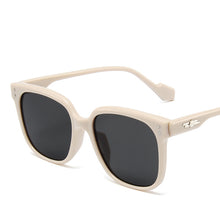 Load image into Gallery viewer, LeonLion 2023 Square Sunglasses Women Oversized Glasses Women/Men Vintage Eyewear Women Gafas De Sol Mujer UV400