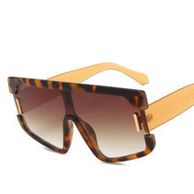 Load image into Gallery viewer, LeonLion 2023 Oversized Sunglasses Women  Glasses Women Punk Glasses Brand Designer Eyewear For Women Retro Gafas De Mujer