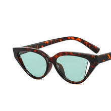 Load image into Gallery viewer, LeonLion 2023 Small Cateye Sunglasses Women Vintage  Eyewear Women/Men Designer Glasses Women Gafas De Sol UV400