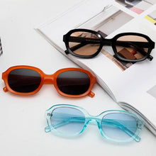 Load image into Gallery viewer, LeonLion 2023 Small Oval Sunglasses Women  Brand Retro Glasses for Women/Men Mirror Eyewears Unisex Gafas De Sol Hombre