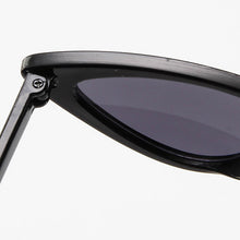 Load image into Gallery viewer, LeonLion Cat Eye Sunglasses Children  Brand Retro Glasses Children Vintage Sunglasses Child 2023 Oculos De Sol Feminino