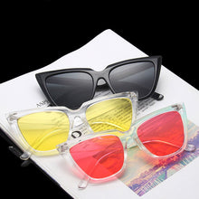 Load image into Gallery viewer, LeonLion Cateye Retro Sunglasses Women Vintage Glasses Women/Men  Eyewear For Women Small Oculos De Sol Feminino UV400