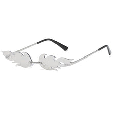 Load image into Gallery viewer, LeonLion Flame Sunglasses Women 2023   Sun Glasses For Women Retro Sunglasses Vintage Oculos De Sol Feminino