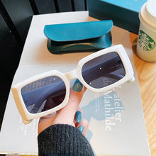 Load image into Gallery viewer, LeonLion  Square Sunglasses Women Rectangle Eyewear Shades Vintage Sun Glasses Female  Gafas De Sol Mujer