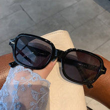 Load image into Gallery viewer, LeonLion  Square Sunglasses Women Vintage Eyeglasses Women/Men  Glasses Women  Brand Gafas De Sol Mujer