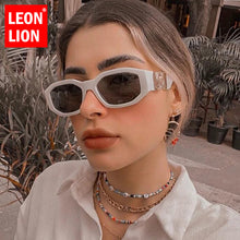 Load image into Gallery viewer, LeonLion  Retro Sunglasses Women Brand Designer Glasses Men/Women Cateye Retro Eyewear Women Vintage Lentes De Sol Mujer