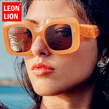 Load image into Gallery viewer, LeonLion Square Sunglasses for Women 2023 Vintage Gradient Elegant Sun Glasses Female Uv400 Eyewear Men Retro Shades Tea