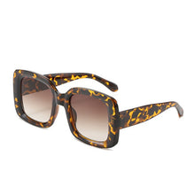 Load image into Gallery viewer, LeonLion Square Sunglasses for Women 2023 Vintage Gradient Elegant Sun Glasses Female Uv400 Eyewear Men Retro Shades Tea