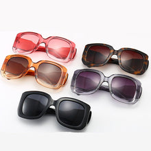 Load image into Gallery viewer, LeonLion Oversized Women's Sunglasses 2023  Vintage Glasses Women/Men Gradient Square Eyewear Women Ocolos Gafas De Sol