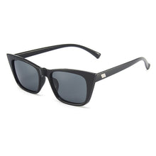 Load image into Gallery viewer, LeonLion Retro Sunglasses Women Cateye Women Sunglasses 2023 Women Glasses Brand Designer Sunglasses For Men Hip Hop Okulary
