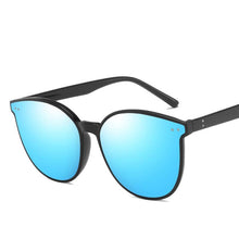Load image into Gallery viewer, LeonLion Round Retro Sunglasses Women Designer Sunglasses Women 2023  Glasses For Women Brand Oculos De Sol Feminino