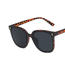 Load image into Gallery viewer, LeonLion Square Retro Sunglasses Men Brand Designer Glasses Men/Women 2023  Glasses For Men Mirror Oculos De Sol