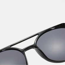 Load image into Gallery viewer, LeonLion Steampunk Sunglasses Men 2023 Round Retro Sunglasses Men Vintage Sun Glasses For Men Mirror Punk Gafas De Sol Hombre