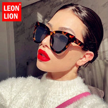 Load image into Gallery viewer, LeonLion Vintage Cateye Sunglasses Women 2023 Retro Sun Glasses Women/Men Brand Designer Eyeglasses Women Oculos De Sol Gafas