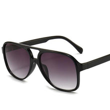 Load image into Gallery viewer, LeonLion Vintage Womens Sunglasses 2023 Brand Designer Oval Eyewear Women/Men Retro Glasses Female UV400 Lentes De Sol Mujer