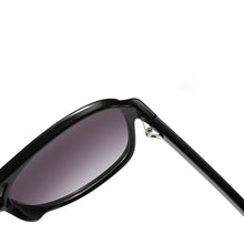 Load image into Gallery viewer, LeonLion Vintage Womens Sunglasses 2023 Brand Designer Oval Eyewear Women/Men Retro Glasses Female UV400 Lentes De Sol Mujer