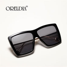 Load image into Gallery viewer, Leopard Print Sunglasses Woman Vintage Oversized Sun Glasses Square Pilot  Designer UV400 Punk Glasses Gafas De Mujer