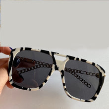 Load image into Gallery viewer, Leopard acetate sunglasses women chain temples flat top green lenses with Interlocking charms