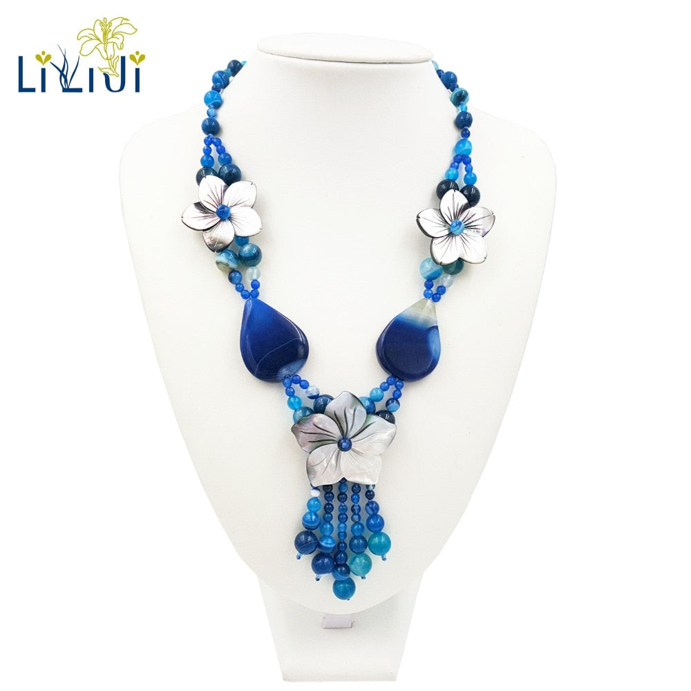 Dye Blue Band Agate Shell Flowers with Jade Toggle Clasp Necklace Approx 52cm