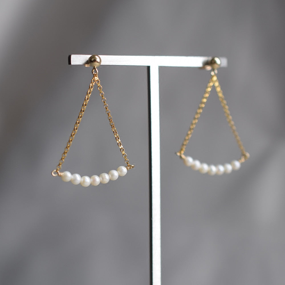 Natural Nearround Pearl 3mm 925 sterling silver Gold Color Chain Stud Earring