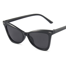 Load image into Gallery viewer, LongKeeper Cat Eye Sunglasses Women  Brand Gradient Lens Vintage Sun glasses Female Cateye Sexy Eyewear Lentes De Sol Muje