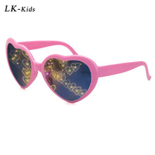 Carica l&#39;immagine nel visualizzatore di Gallery, LongKeeper Ins Popular Love Heart Effects Glasses Kids Watch Light Change Love Red Pink Special Effect Sunglasses For Children