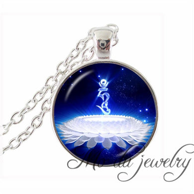 Lotus Blossom Necklaces Vintage Lection Pendants Ganesha Jewelry Glass Cabochon Pendant Silver Plated Statement Chain Necklace
