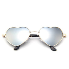 Carica l'immagine nel visualizzatore di Gallery, Love Heart Shaped Sunglasses Women  Cat Eye Sun Glasses Ladies Sexy Sweet Designer Candy Mirror Lens Eyewear UV400