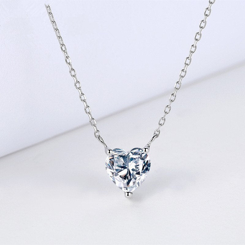 Lovely Heart Shape AAA Cubic Zirconia Pendant Necklace Gift Wedding Jewelry S925 Sterling Sliver Heart Crystal Necklace